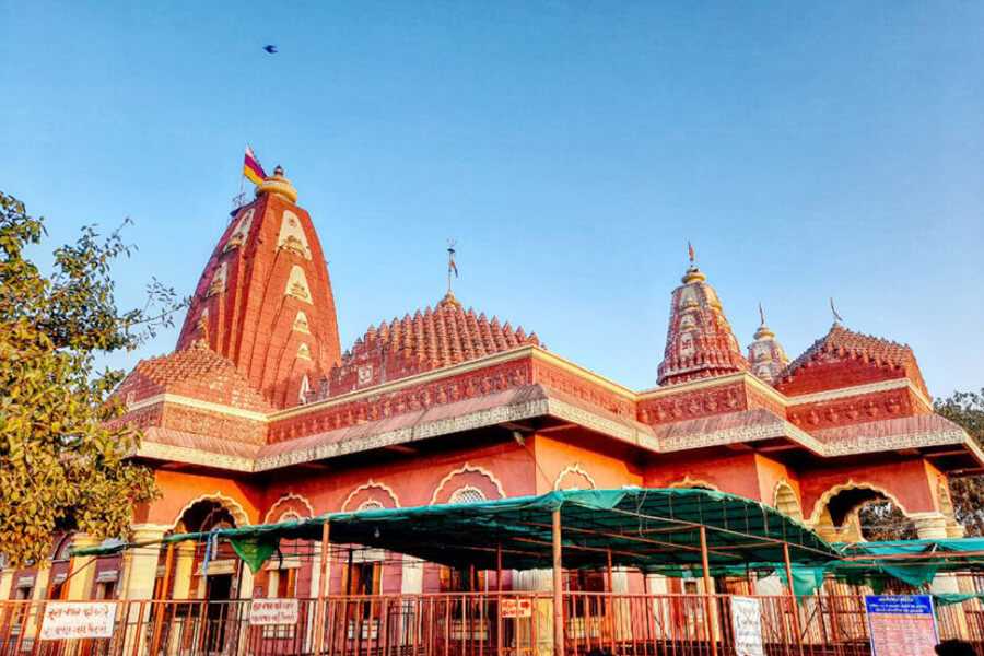 Nageshwer-Nath-Temple